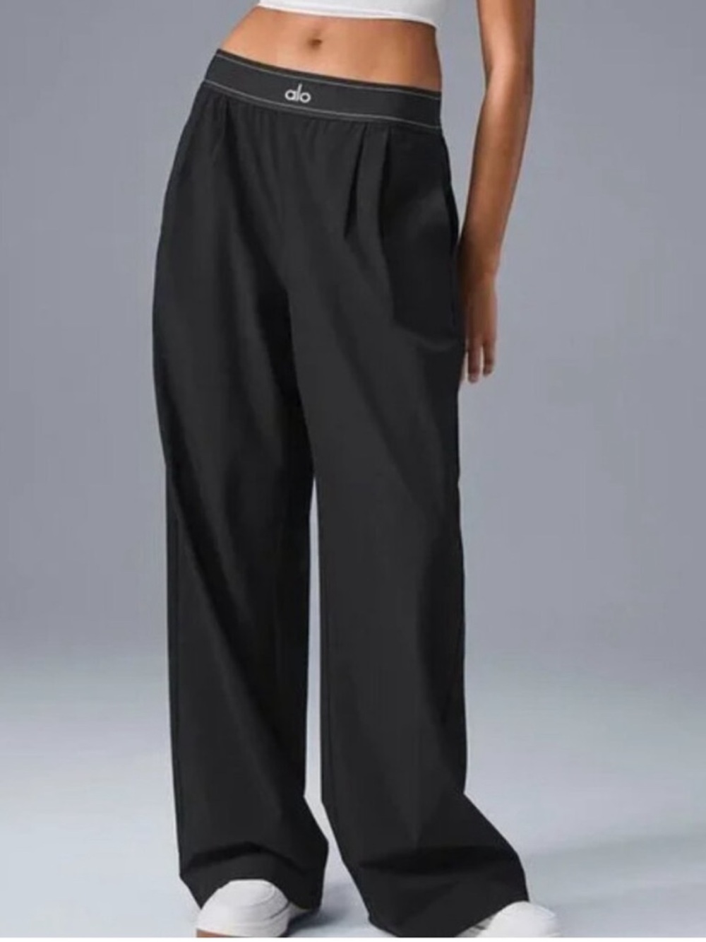 ALO Yoga Black Suit Up Trouser (Regular) Wide Leg Pants - XS